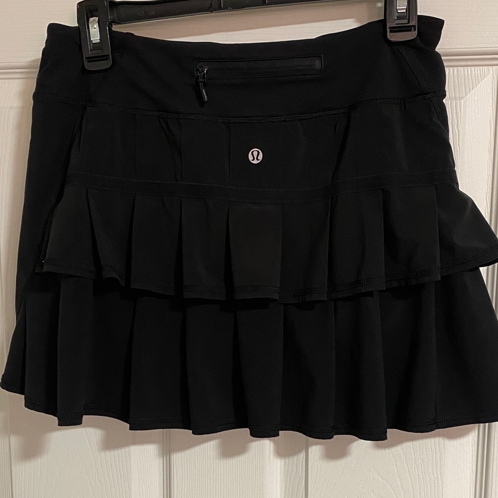 Lululemon Athletica Black Pace Setter Ruffled Skort